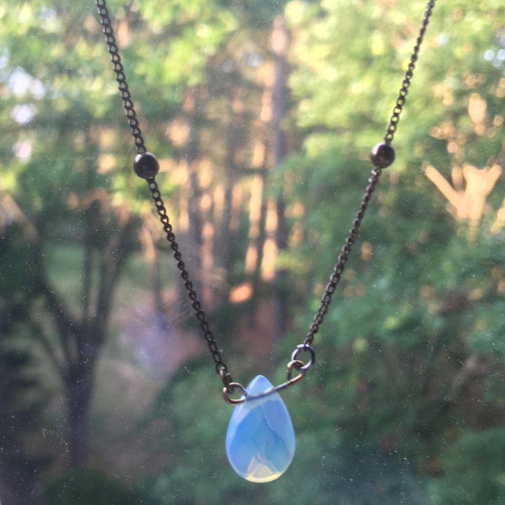 Teardrop colorful stone necklace